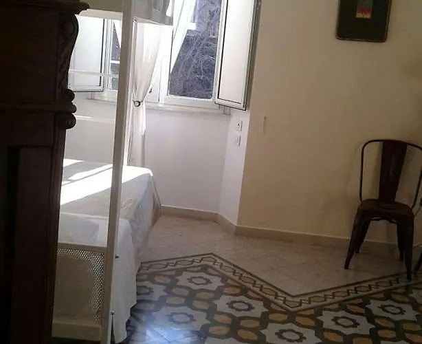 C Luxury Palace And Hotel